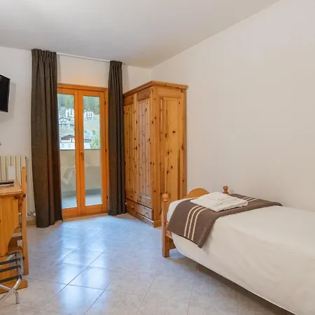 Fior Di Roccia - Valmalenco Hotel